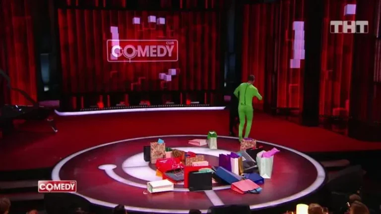 ТВ Шоу Comedy Club: 15 сезон 28 серия — кадр выпуска