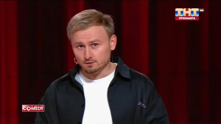 ТВ Шоу Comedy Club: 19 сезон 20 серия — кадр выпуска