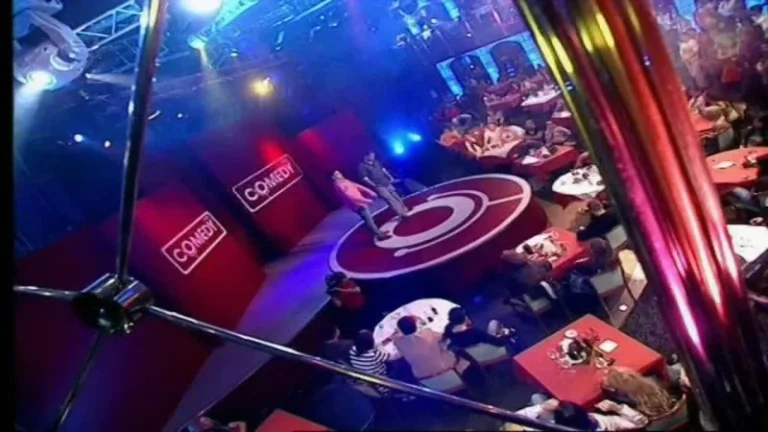 ТВ Шоу Comedy Club: 2 сезон 1 серия — кадр выпуска